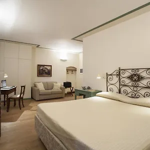 Borromeo Bed & Living Bed & Breakfast